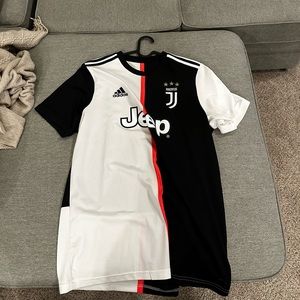 Juventus Jersey, Size Large